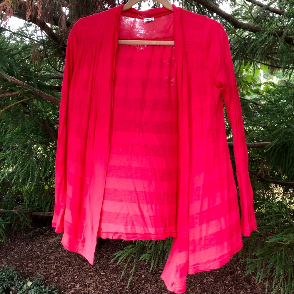 Splendid Red Cardigan - Picture 4 of 4